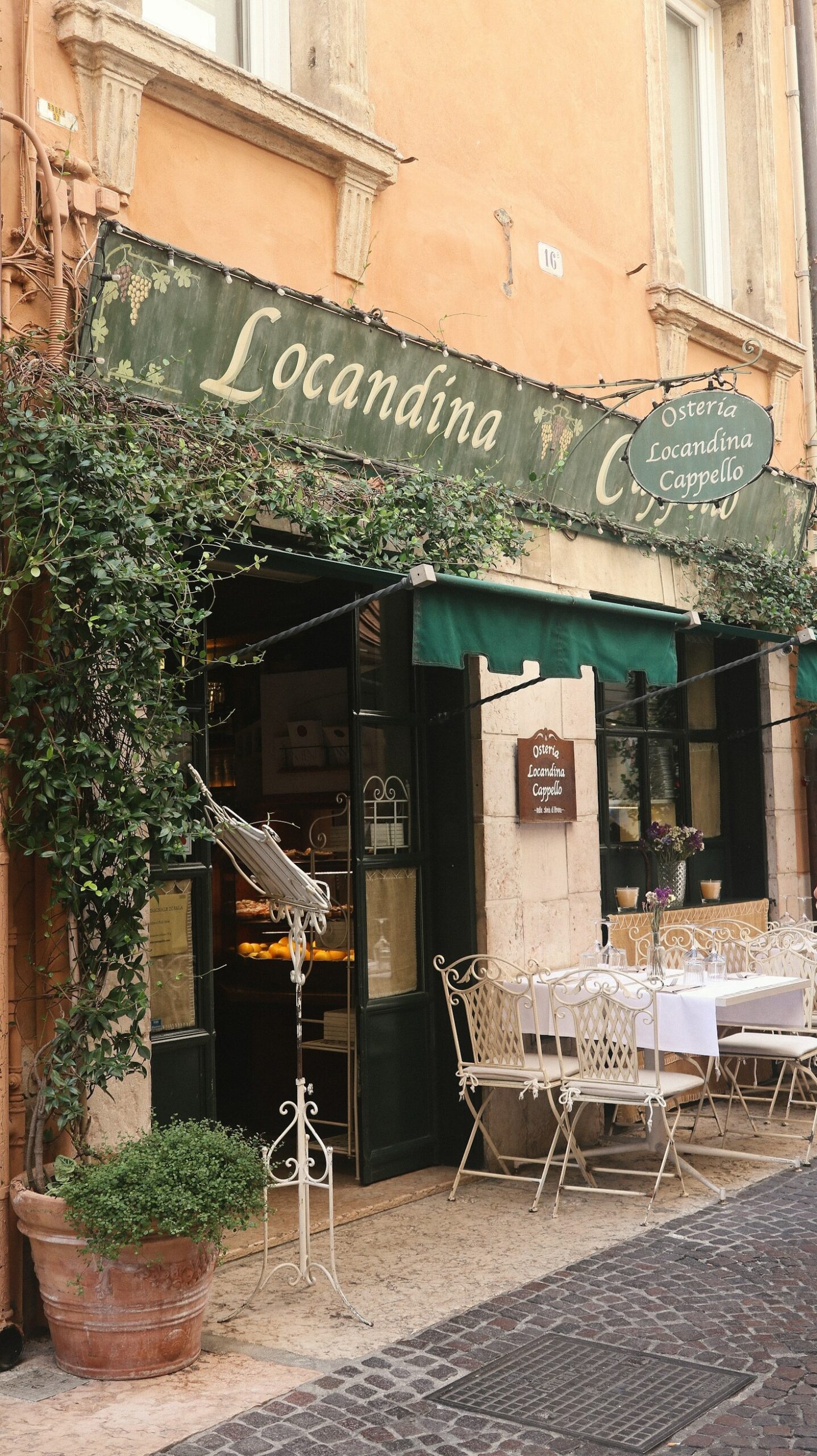 Zuppe Invernali Tradizionali: Sapori Genuini che Scaldano il Cuore